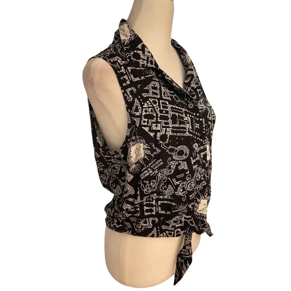 Hot Topic Harry Potter Marauder’s Map Tie-Front Woven Top Size XS Black Casual - Picture 8 of 15